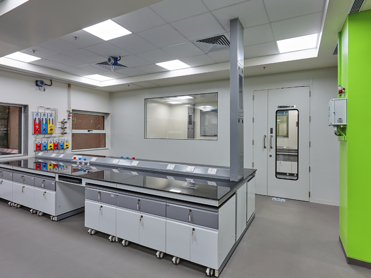 Chemical Engineering Company, Ambernath, Thane - Lab Granite Tables and Cabinets