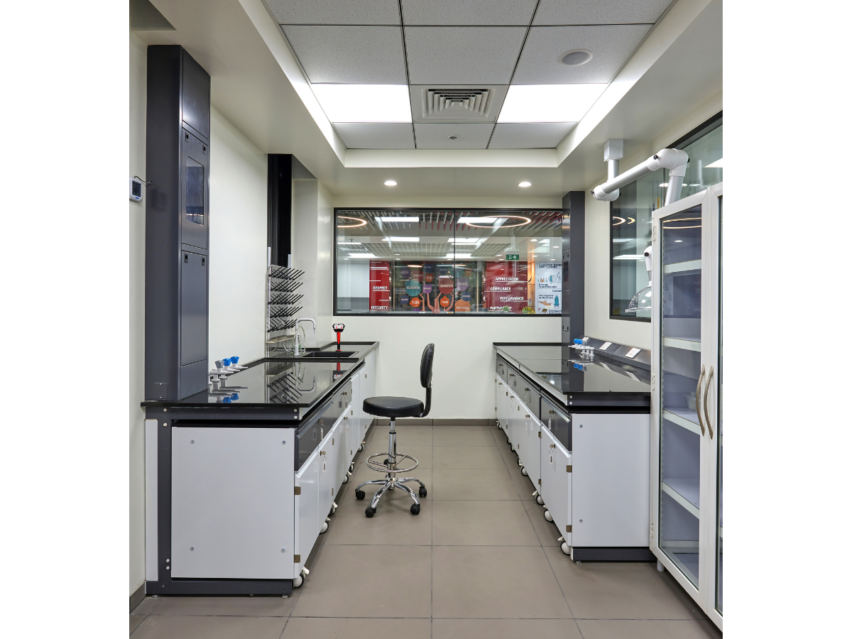 Specialty Chemicals Company, Juingar, Navi Mumbai, Maharashtra - Lab furniture, Pegboards, eyewash showers, sport extractors - Turnkey Lab Design and Construction by SbyD