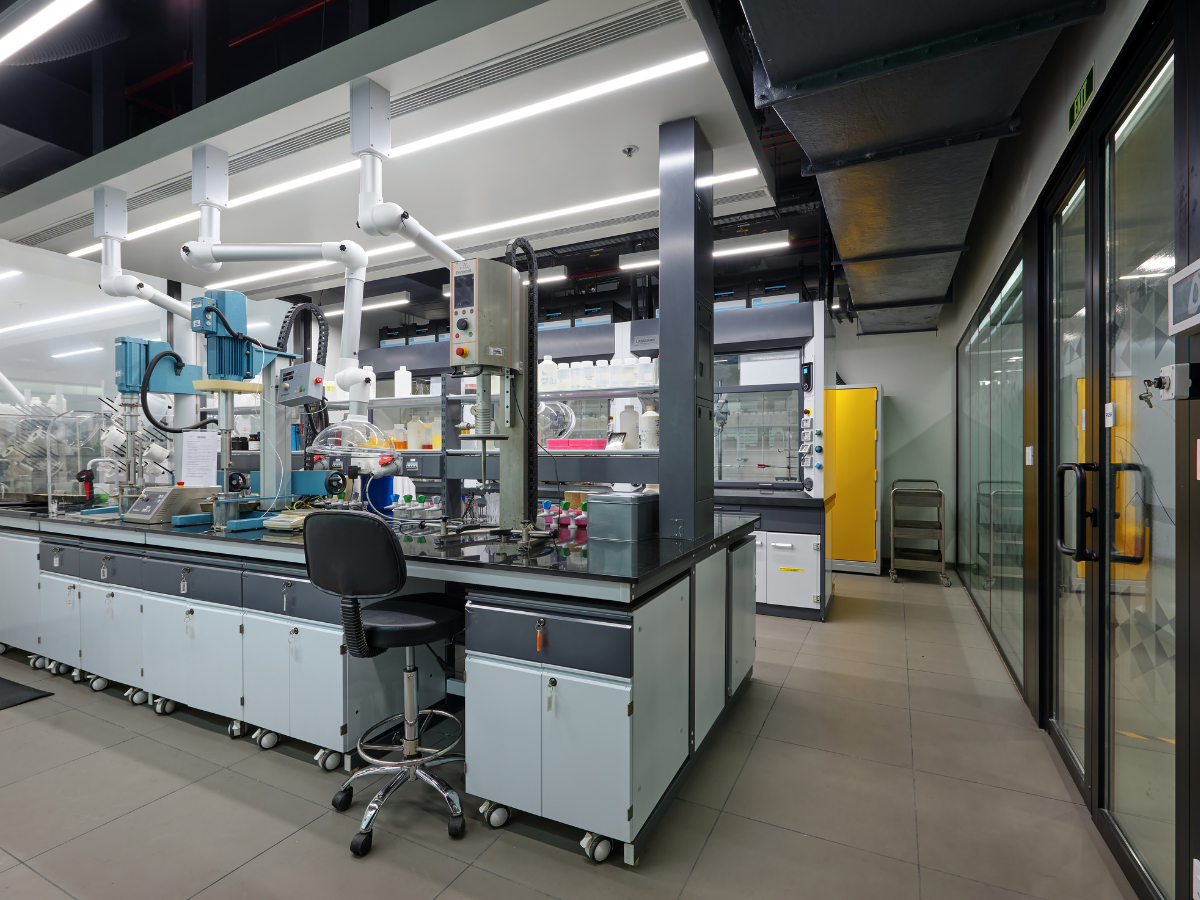 Specialty Chemicals Company, Juingar, Navi Mumbai, Maharashtra - Lab furniture and sport extractors - Turnkey Lab Design and Construction by SbyD